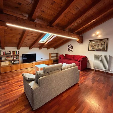 Апартаменти La Casa Dell'Acero Aymavilles Екстер'єр фото
