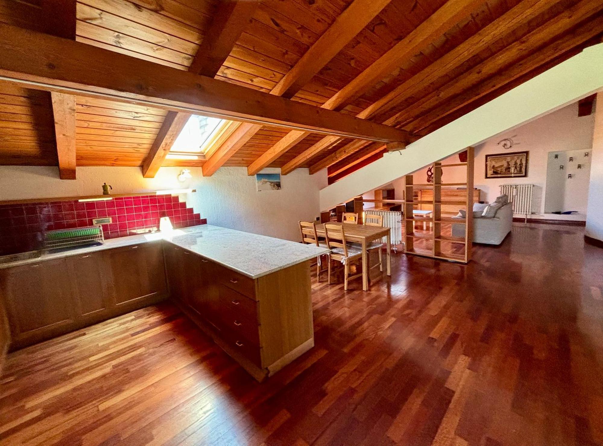 Апартаменти La Casa Dell'Acero Aymavilles Екстер'єр фото